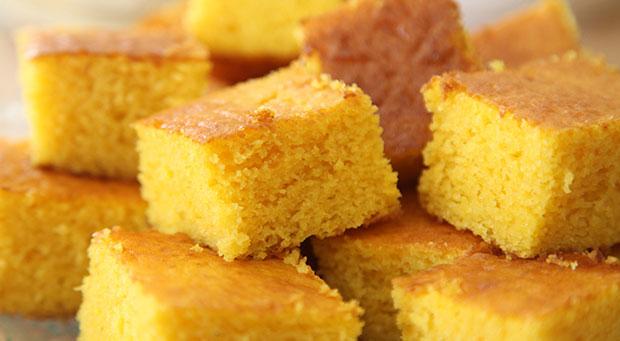 imagem de Bolo de Cenoura - fatias - Bandeja